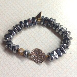 Erimish stretch bracelet
